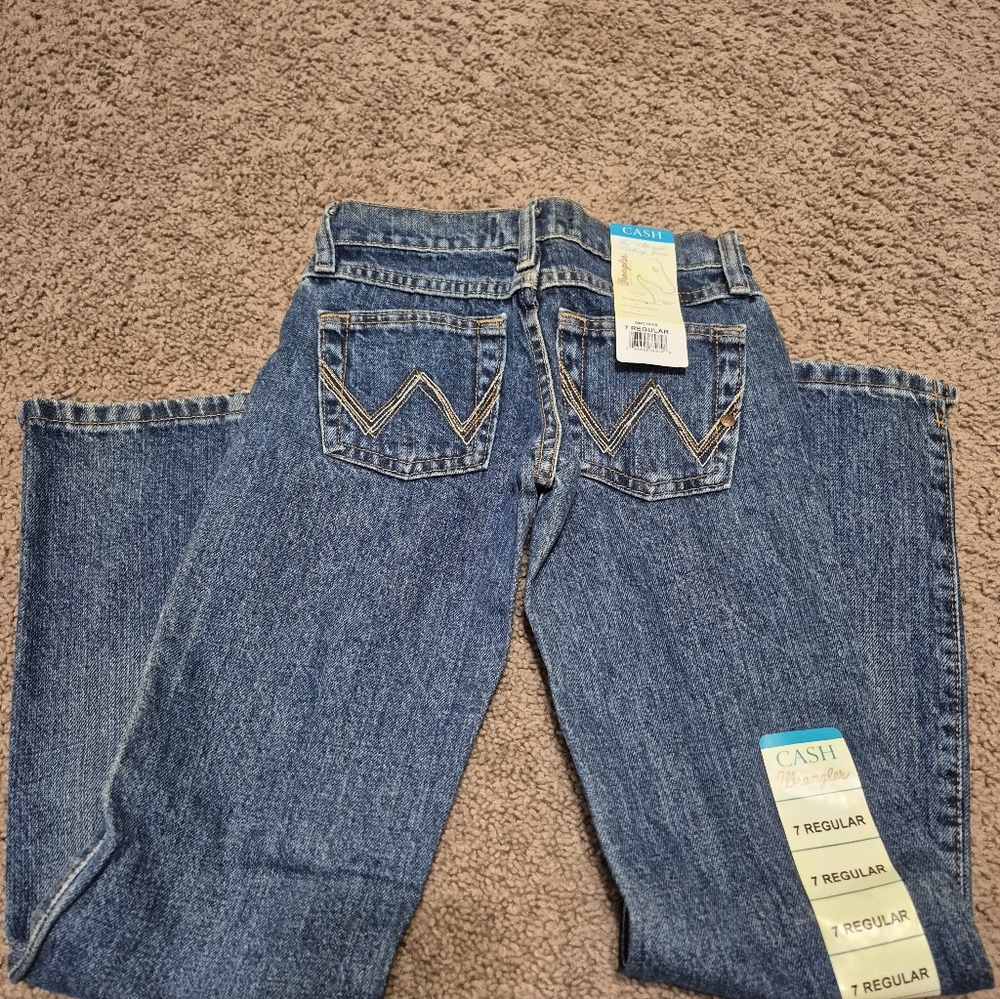 Wrangler Cash Youth Jeans. New with Tags. Size 7 Reg. Blue Denim.